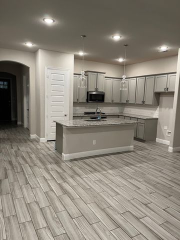 2820 Long Slope Road, Arlington, TX 76001