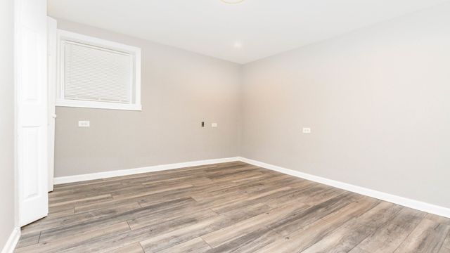 4821 W Cornelia Avenue G, Chicago, IL 60641