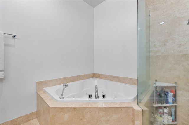 3266 NE 15th Street, Pompano Beach, FL 33062