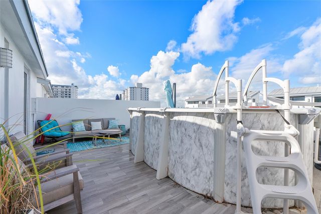 3266 NE 15th Street, Pompano Beach, FL 33062