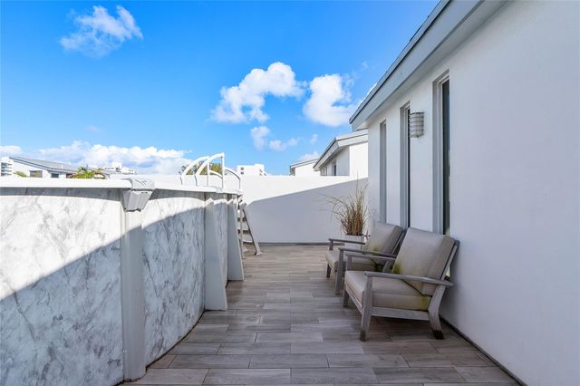 3266 NE 15th Street, Pompano Beach, FL 33062