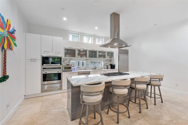 3266 NE 15th Street, Pompano Beach, FL 33062