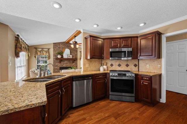 2415 Lennox Court, Chattanooga, TN 37421