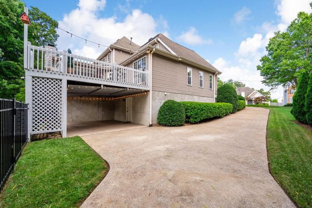 2415 Lennox Court, Chattanooga, TN 37421