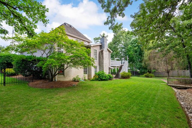 2415 Lennox Court, Chattanooga, TN 37421