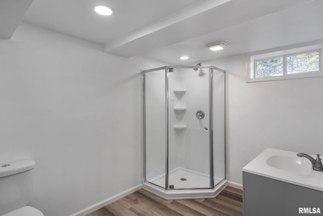 1636 W COLUMBIA Avenue, Davenport, IA 52804