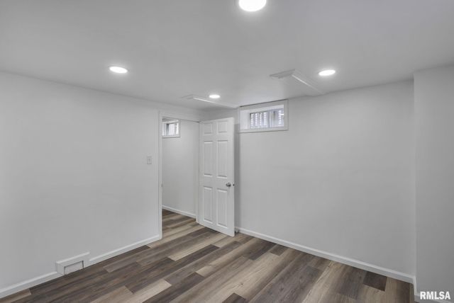 1636 W COLUMBIA Avenue, Davenport, IA 52804