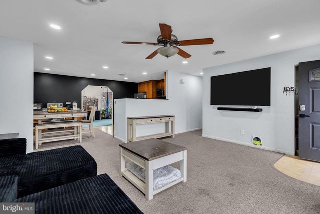 405 DECKER CT, Lanoka Harbor, NJ 08734