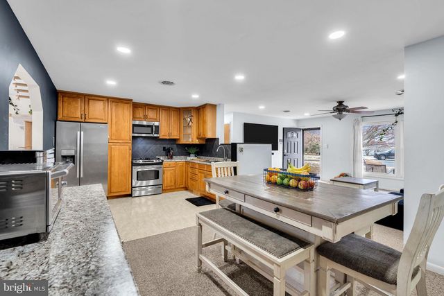 405 DECKER CT, Lanoka Harbor, NJ 08734