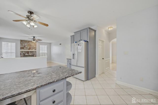 1316 Sassafras Lane, Monroe, NJ 08094