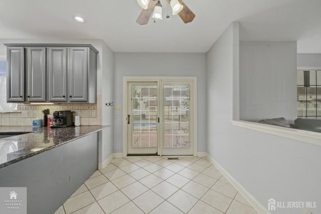 1316 Sassafras Lane, Monroe, NJ 08094