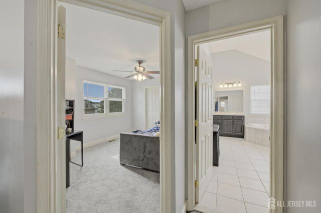 1316 Sassafras Lane, Monroe, NJ 08094