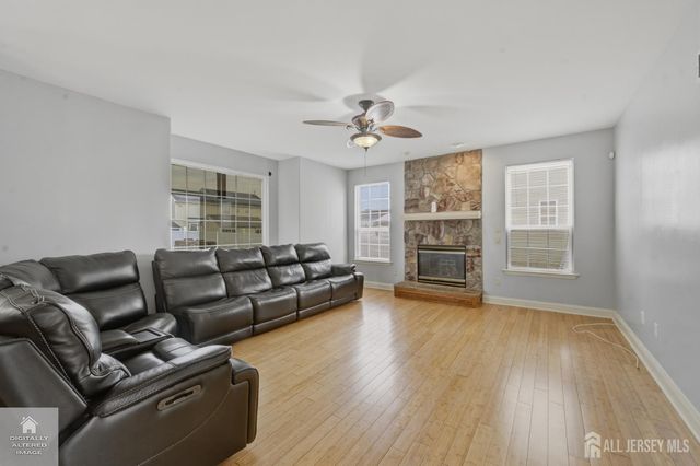 1316 Sassafras Lane, Monroe, NJ 08094
