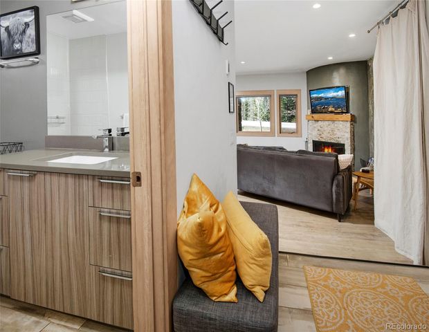 4192 Spruce Way 109A, Vail, CO 81657