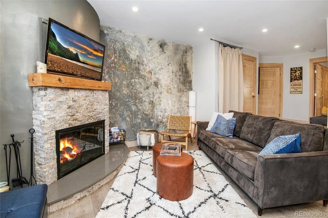 4192 Spruce Way 109A, Vail, CO 81657