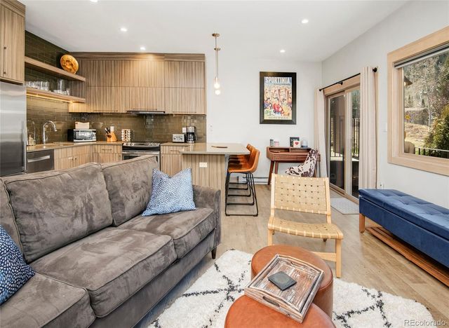 4192 Spruce Way 109A, Vail, CO 81657