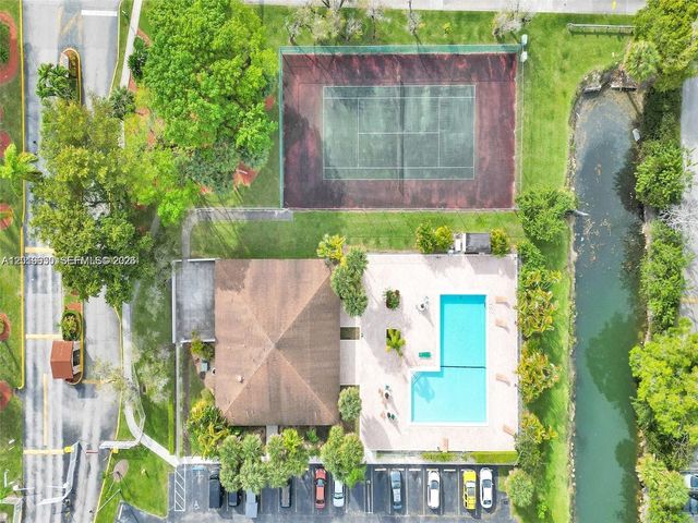10835 SW 112th Ave 218, Miami, FL 33176