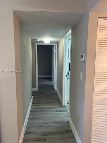 10835 SW 112th Ave 218, Miami, FL 33176