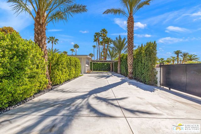 2020 E Amado Road, Palm Springs, CA 92262