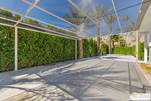 2020 E Amado Road, Palm Springs, CA 92262