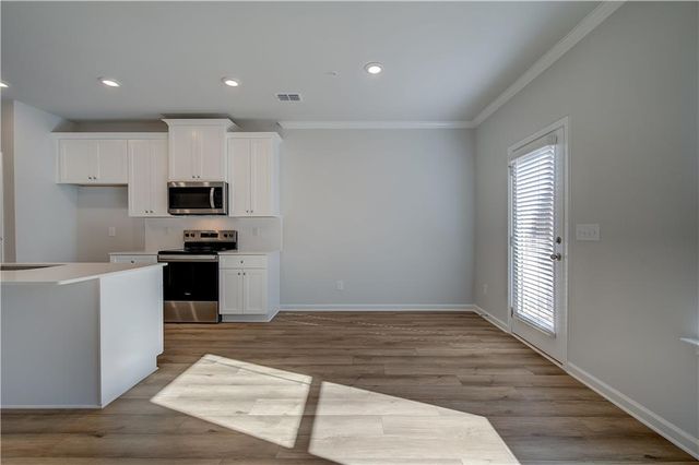 184 Flier Drive, Mcdonough, GA 30253
