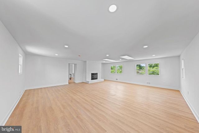 306 HEYSE CT, Fort Washington, MD 20744
