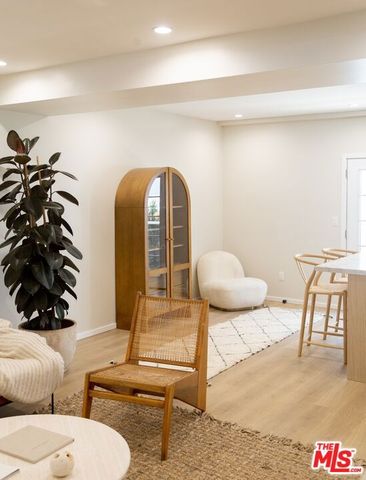 1409 N Hudson Avenue 2, Los Angeles, CA 90028