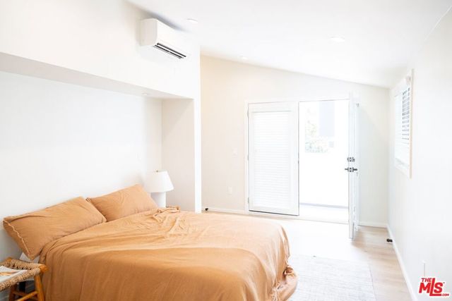 1409 N Hudson Avenue 2, Los Angeles, CA 90028