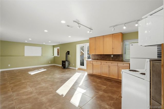 551 Canyon View Drive, Golden, CO 80403