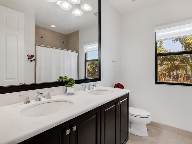 8256 Bradford Way, Parkland, FL 33076