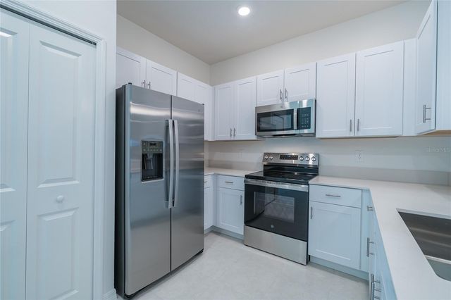 10116 TRUMPET HONEYSUCKLE WAY, Wesley Chapel, FL 33545