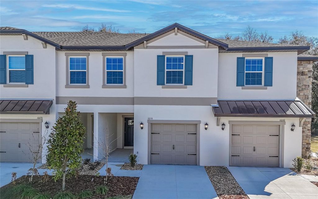 10116 TRUMPET HONEYSUCKLE WAY, Wesley Chapel, FL 33545