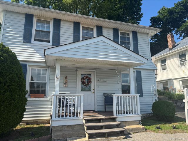 4 Terrace Place, Glen Cove, NY 11542