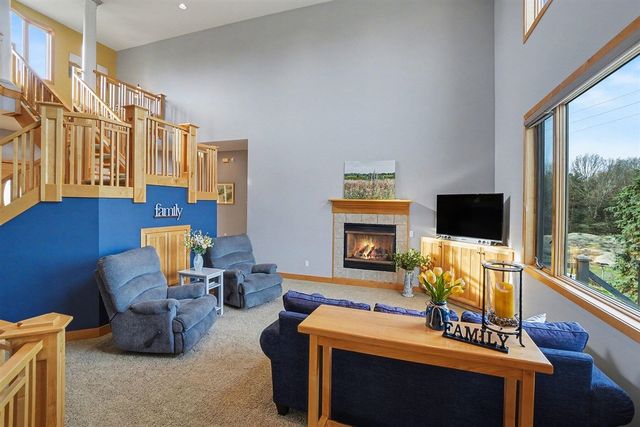 2213 N Bristol Street, Holland, MI 49424