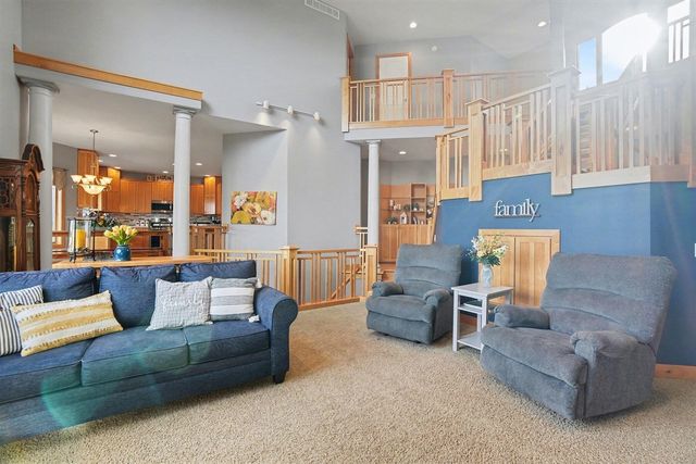 2213 N Bristol Street, Holland, MI 49424