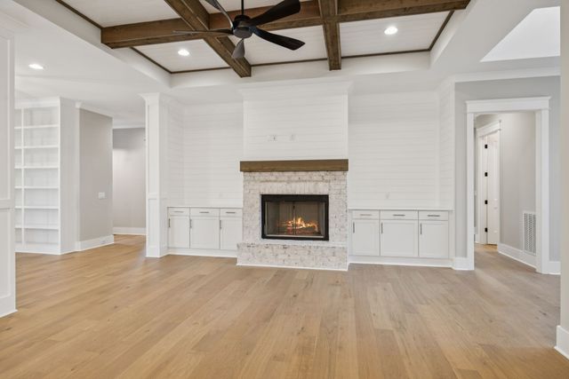 6204 Cedar Brooke Lane, Spring Hill, TN 37174