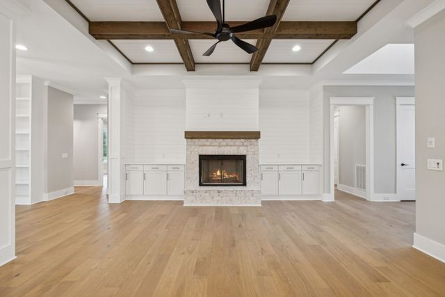 6204 Cedar Brooke Lane, Spring Hill, TN 37174