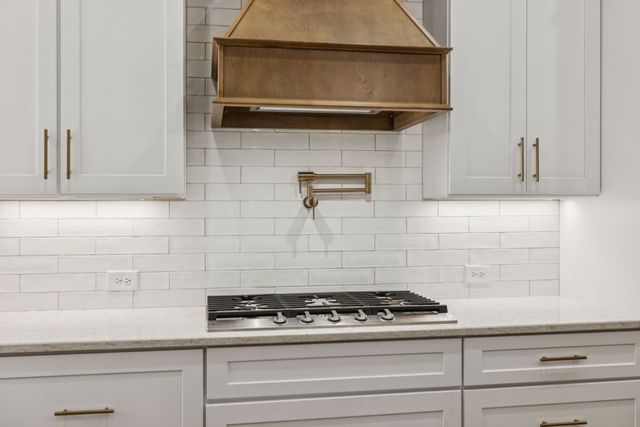 6204 Cedar Brooke Lane, Spring Hill, TN 37174