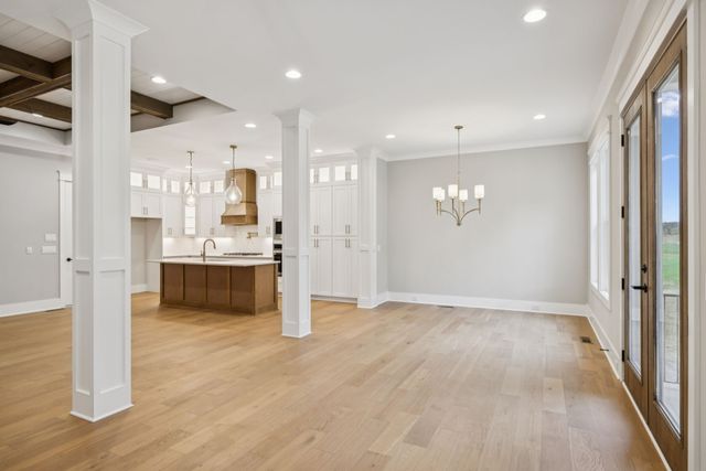 6204 Cedar Brooke Lane, Spring Hill, TN 37174