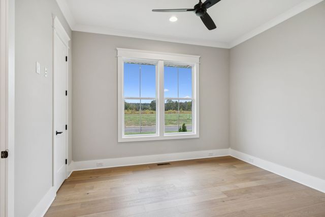 6204 Cedar Brooke Lane, Spring Hill, TN 37174