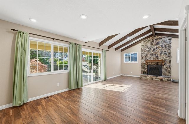 1509 Maplehill Rd, Modesto, CA 95350