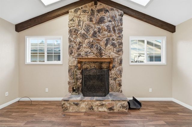 1509 Maplehill Rd, Modesto, CA 95350