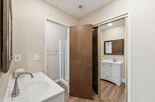 1509 Maplehill Rd, Modesto, CA 95350