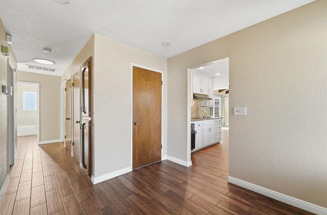 1509 Maplehill Rd, Modesto, CA 95350