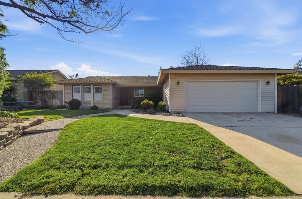 1509 Maplehill Rd, Modesto, CA 95350