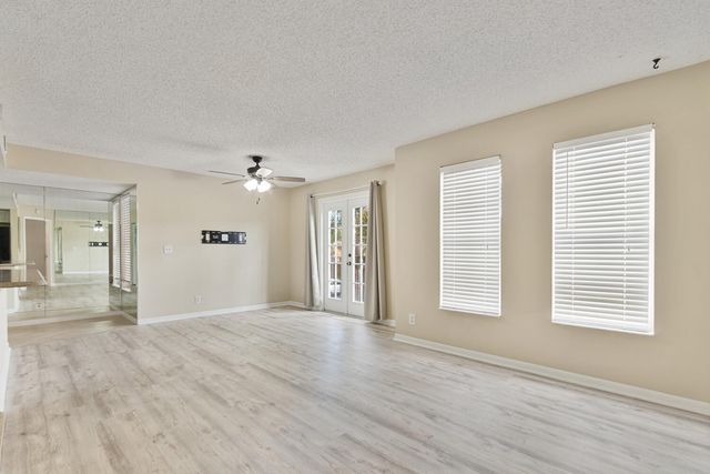 1135 Lake Shore Drive 206, Lake Park, FL 33403