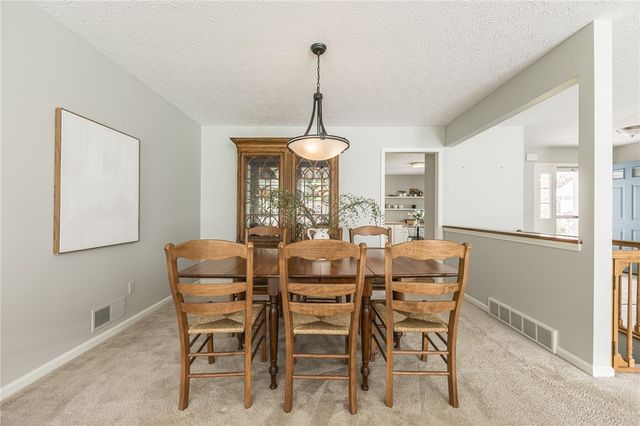 64 Greenwood Park, Pittsford, NY 14534