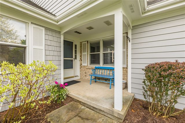64 Greenwood Park, Pittsford, NY 14534