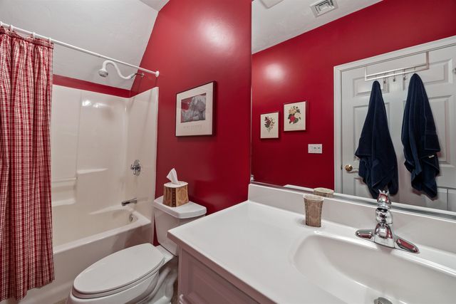 66 Hayes Lane, Moultonborough, NH 03254