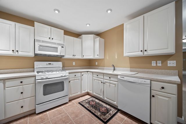 66 Hayes Lane, Moultonborough, NH 03254